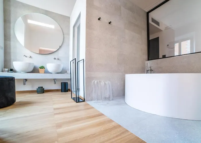 Youroom Abruzzi 4*