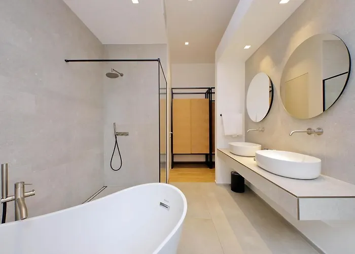 Casa de hóspedes Youroom Abruzzi 4*