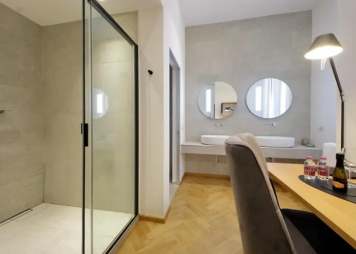 Youroom Abruzzi Casa de hóspedes 4*