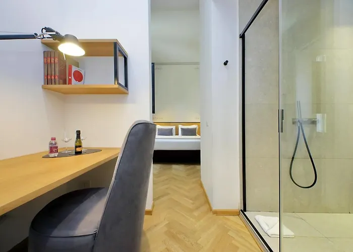 Youroom Abruzzi 4* Rome