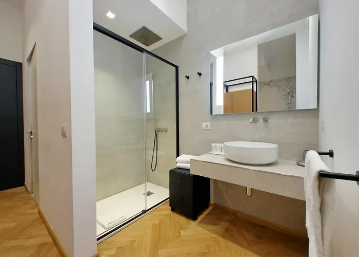 Youroom Abruzzi Casa de hóspedes 4*